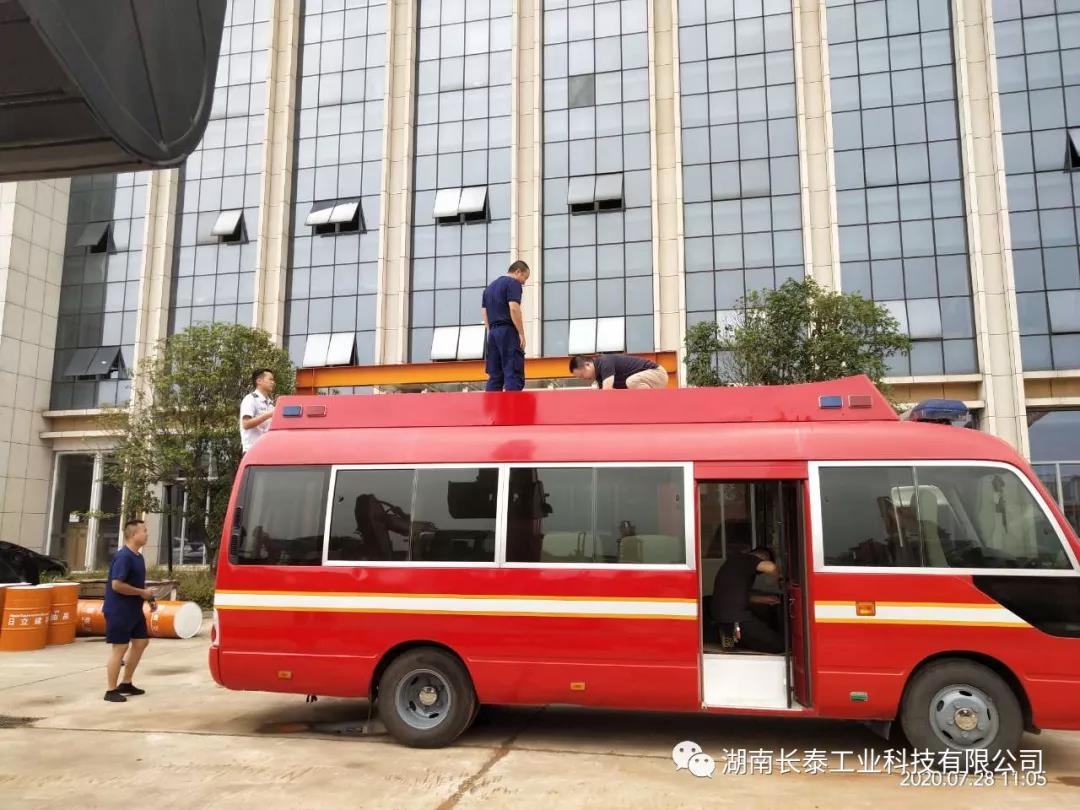 百博网页版_百博（中国）｜湖南株洲通信前导车改装完成